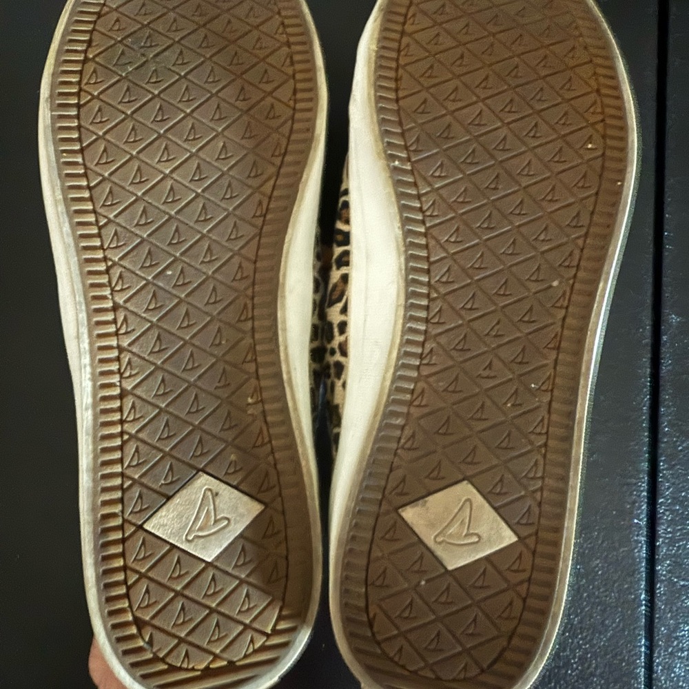 Sperry Leopard Print Crest Vibe Sneakers - Picture 2 of 5